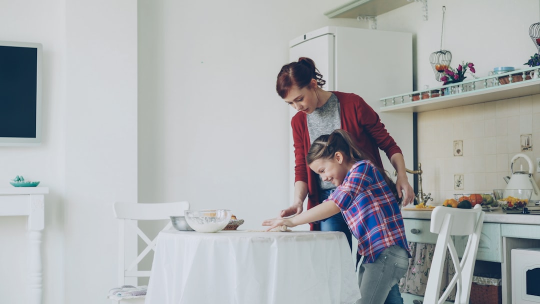 How to Stop Being a Default Parent and Share the Load
