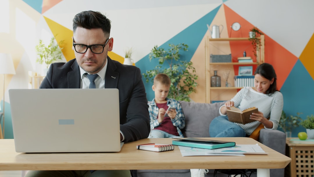 How to Balance Motherhood and a Side Hustle Without Burning Out
